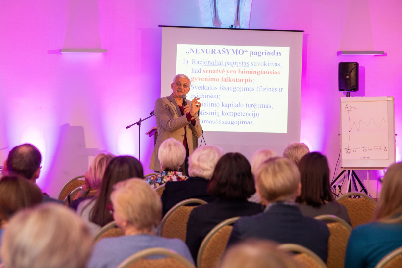 Gyvenimas neišeina į pensiją, arba Tarptautinę pagyvenusių žmonių dieną minint